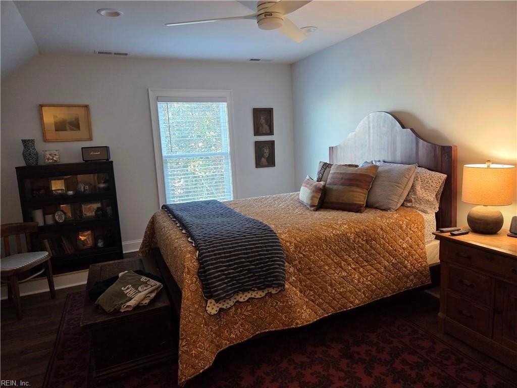 401 Virginia Ave - Photo 7 of 15