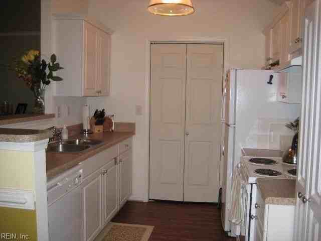 2409 Old Greenbrier Rd - Photo 5 of 15