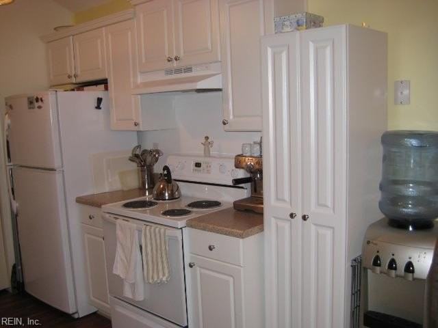 2409 Old Greenbrier Rd - Photo 6 of 15
