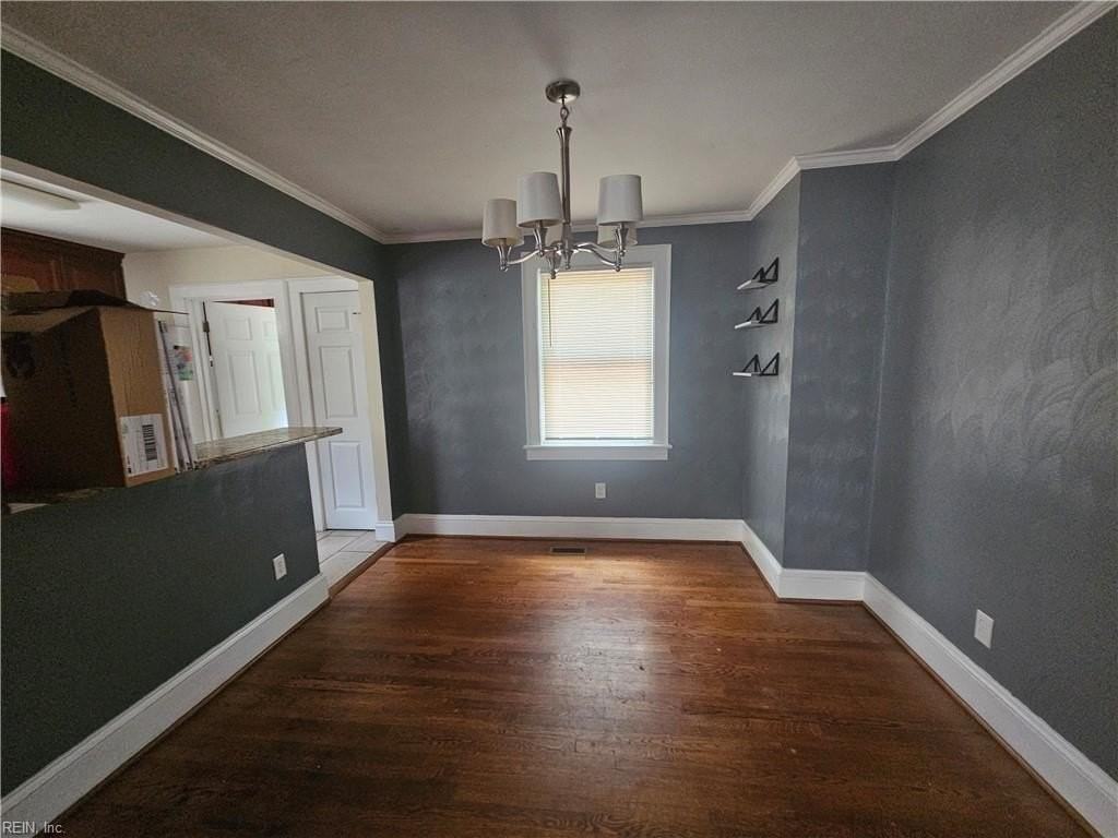 2615 Somme Ave - Photo 6 of 9