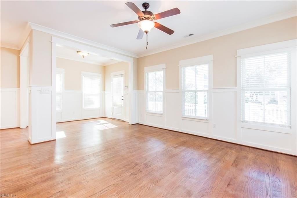 9506 24th Bay St - Photo 6 of 32