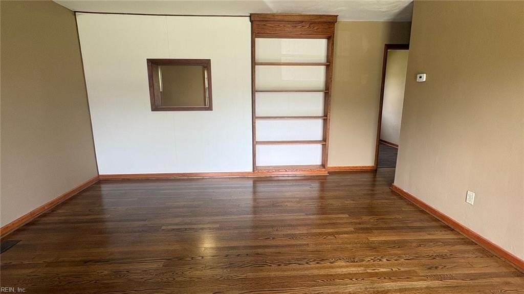 713 Willow Dr - Photo 2 of 17