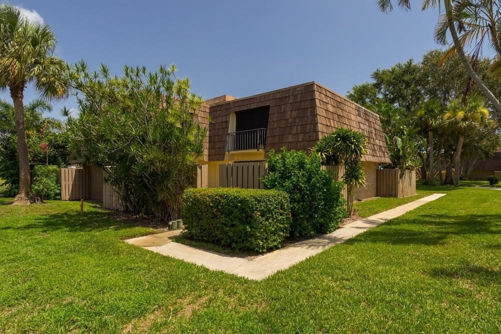 818 8th Ct - Photo 2 of 21