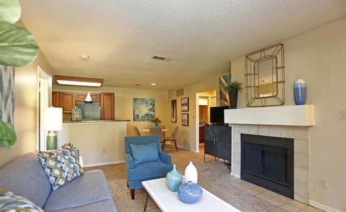 288 E Corporate Dr - Photo 3 of 10