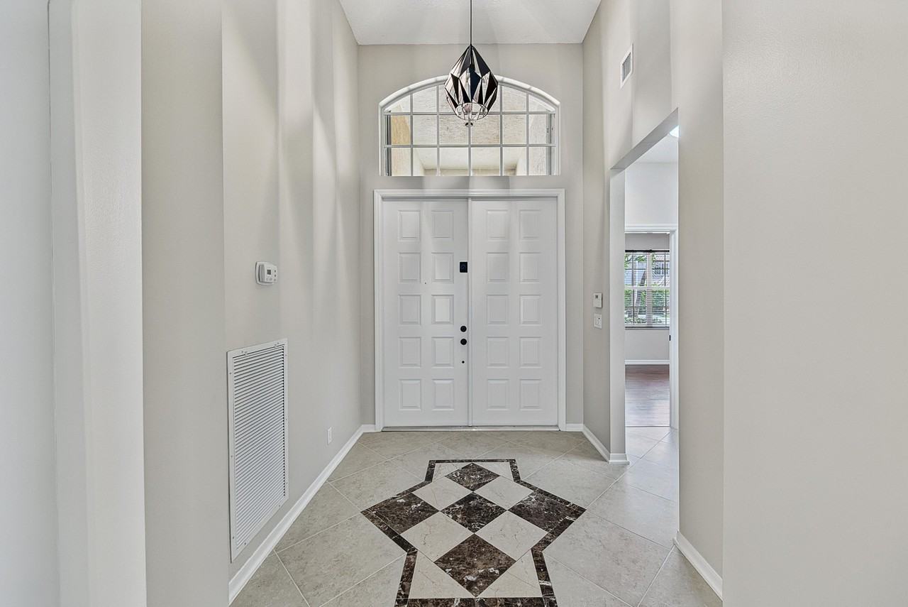 12325 Cascades Pointe Dr - Photo 4 of 50