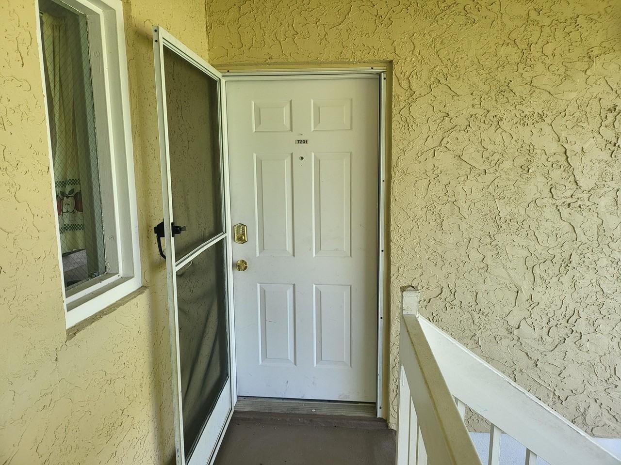 1562 Se Royal Green Cir #201 - Photo 2 of 16