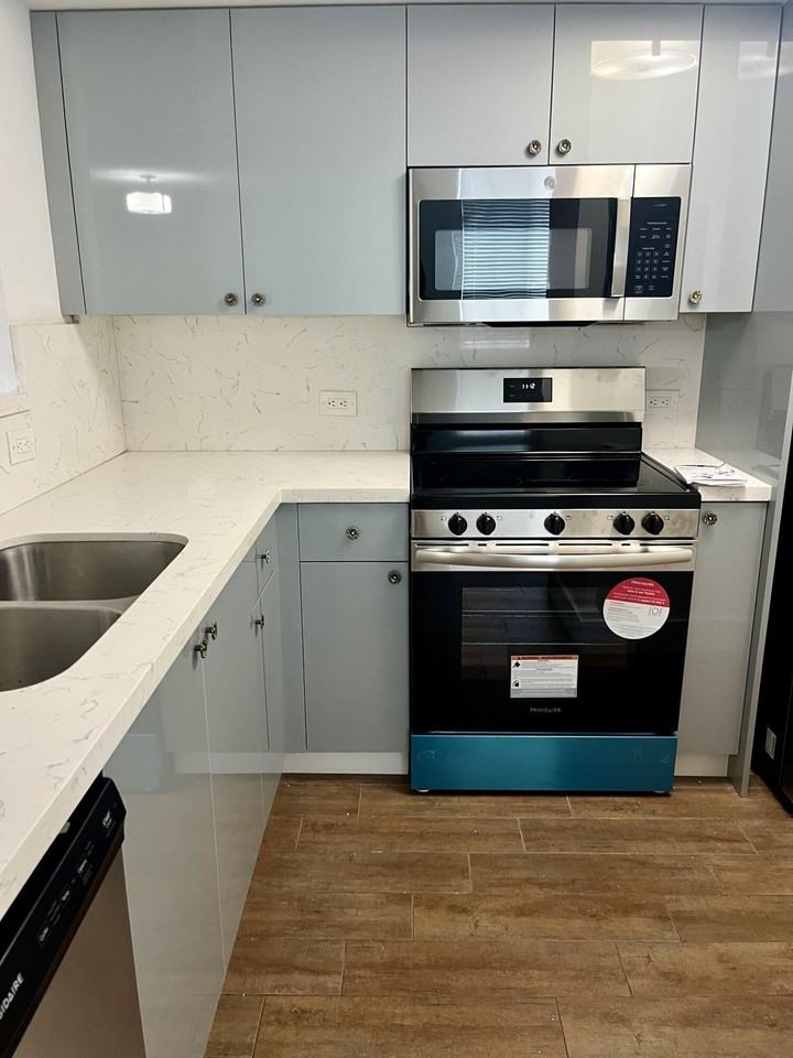 631 Sw 111th Ln #102 - Photo 4 of 13