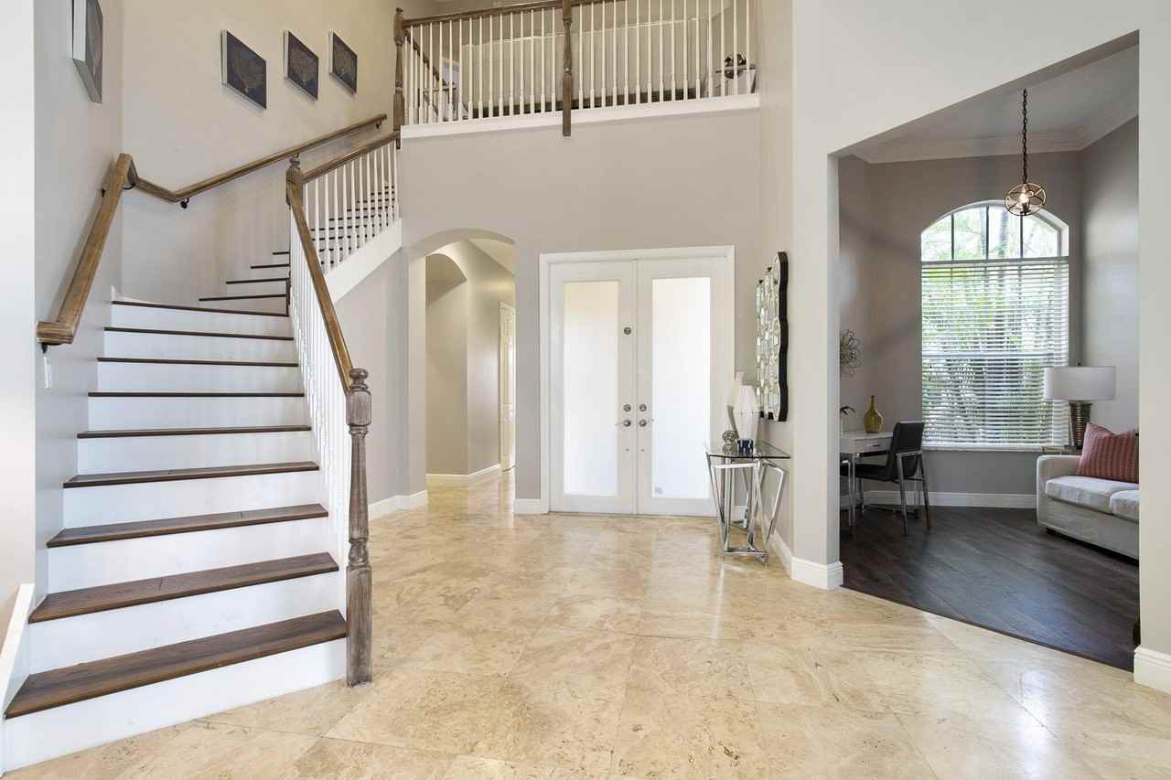 130 Andalusia Way - Photo 4 of 50