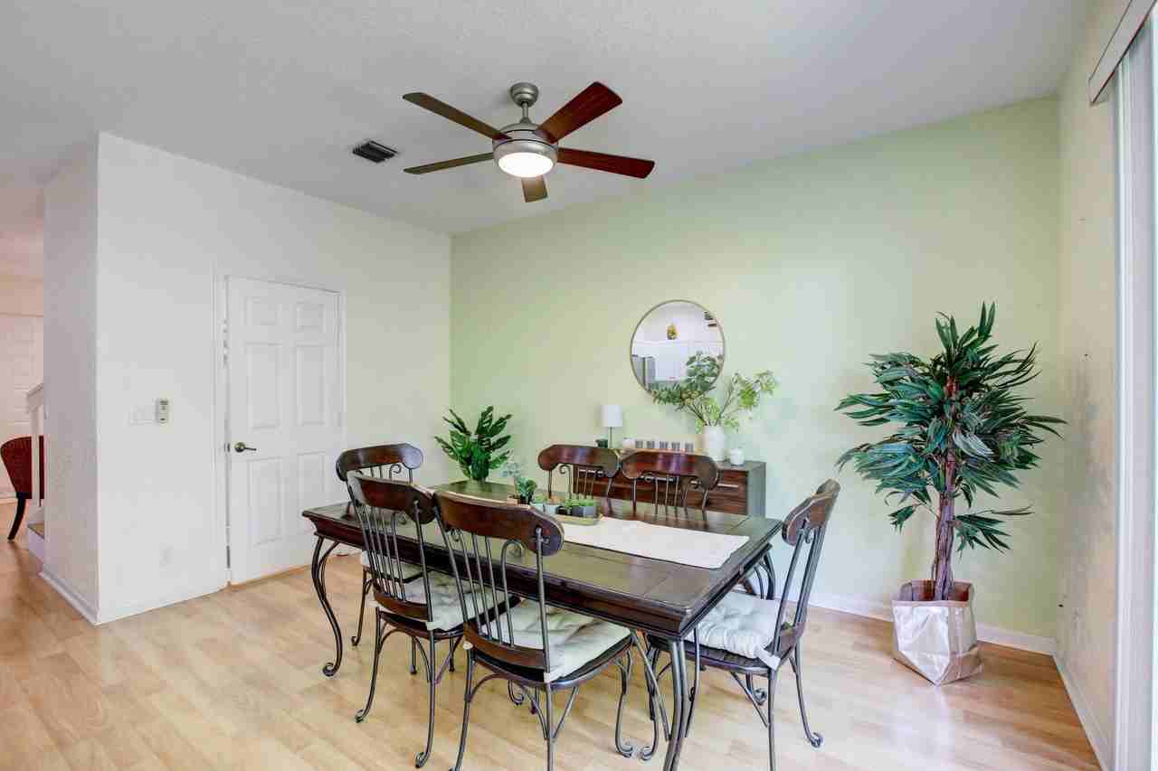 11705 Nw 47th Dr - Photo 6 of 41