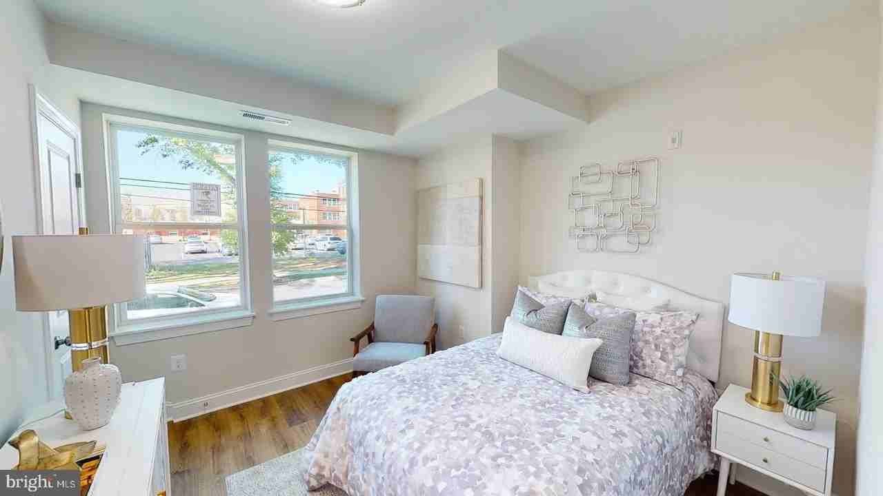 220 Hamilton St Nw #218 - Photo 4 of 11
