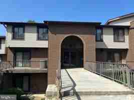 featured image of 4928 W Brigantine Ct