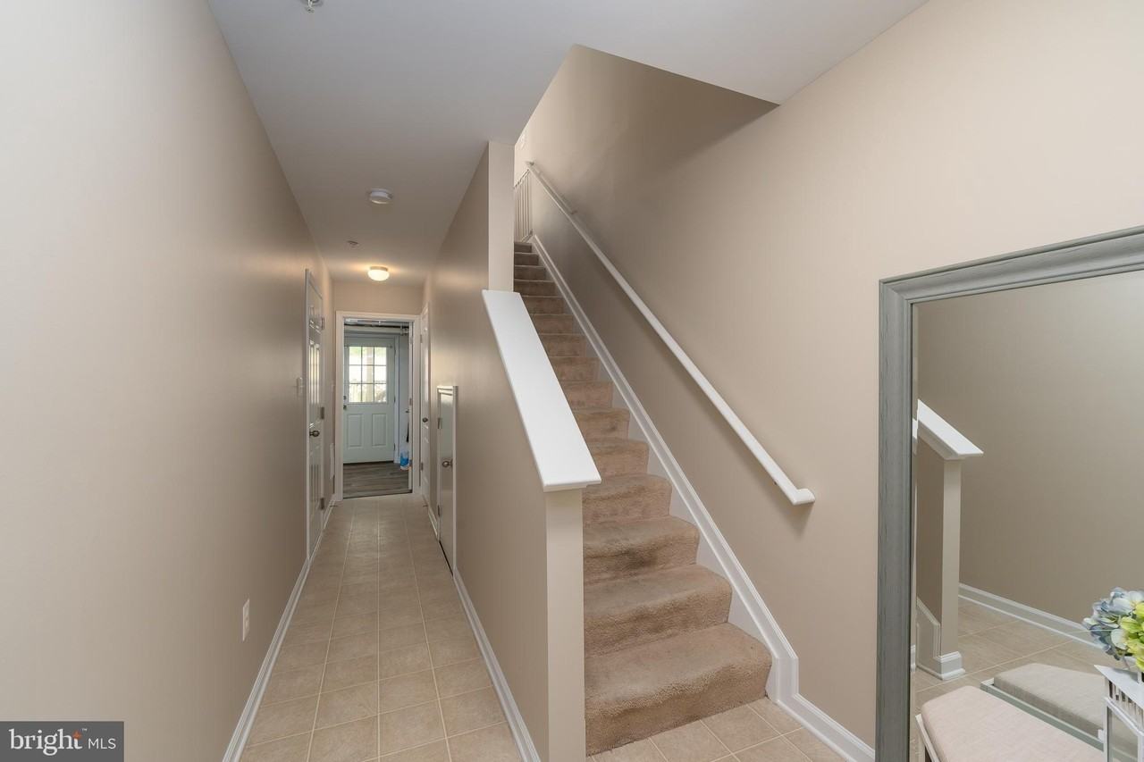 7716 Timbercross Ln - Photo 2 of 22