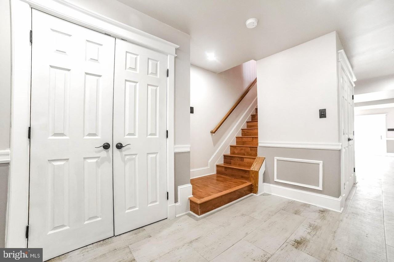 3100 Esser Pl - Photo 2 of 35