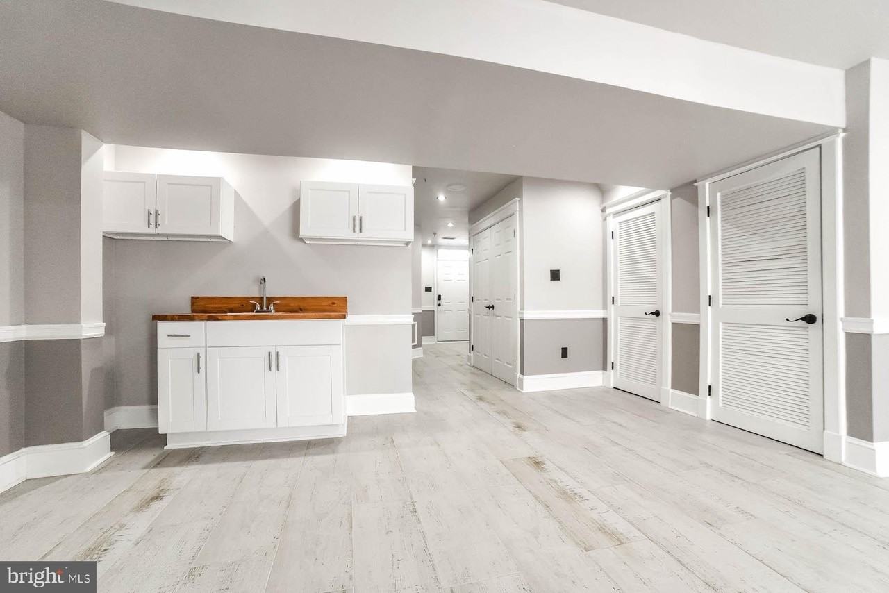 3100 Esser Pl - Photo 7 of 35