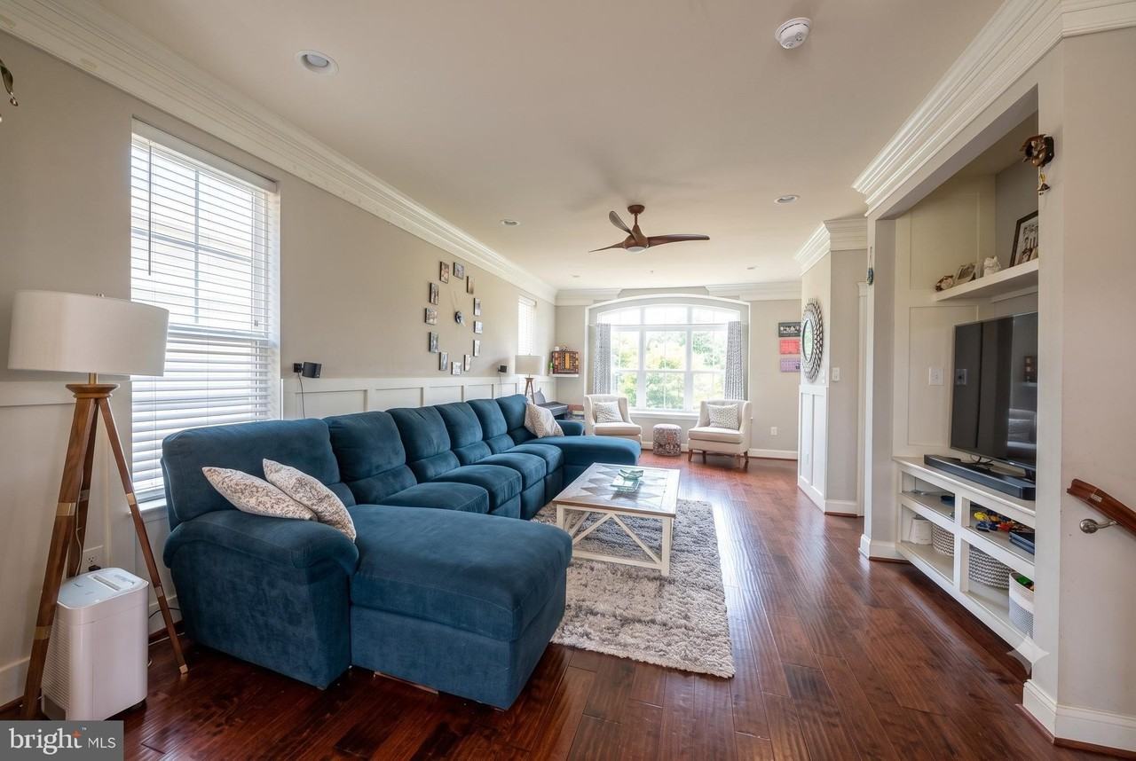 22494 Newcut Rd - Photo 5 of 26