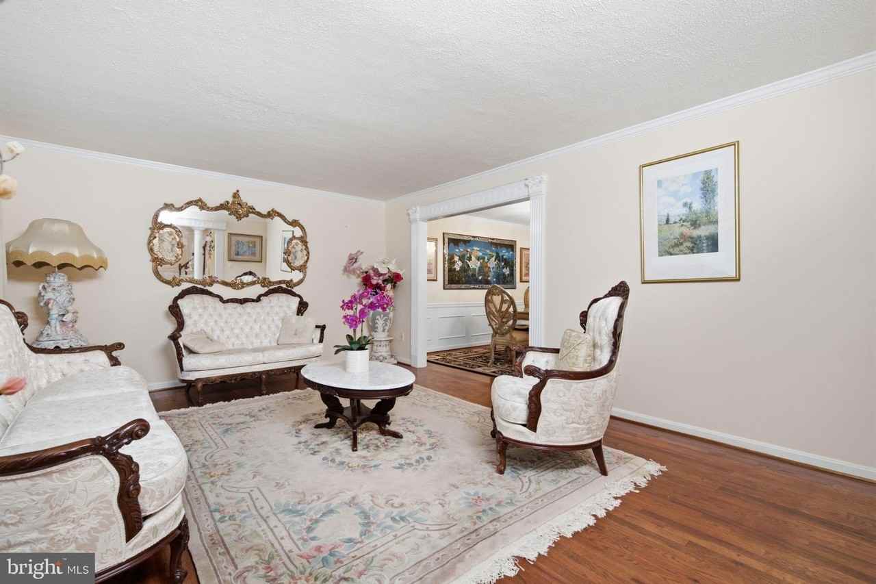 2132 Cherry Leaf Ln - Photo 5 of 45