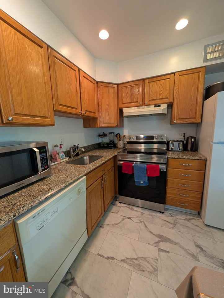 3230 Spartan Rd - Photo 3 of 27