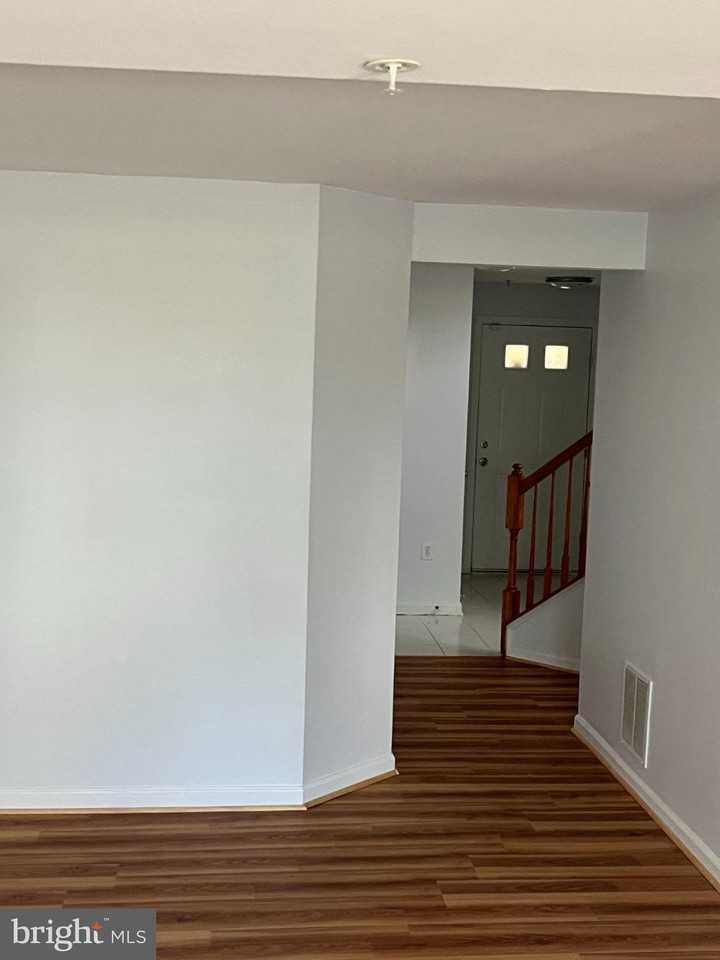 9611 Juniper Dr - Photo 2 of 21