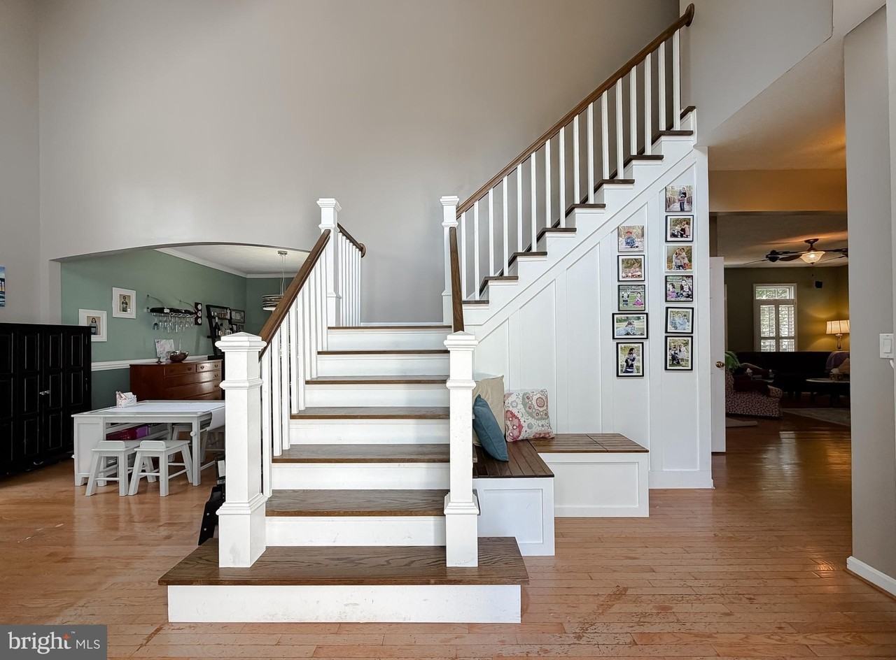23118 Silverberry Way - Photo 4 of 50