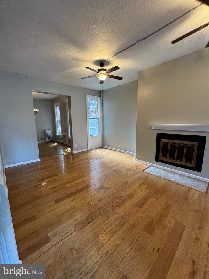 231 Boas St - Photo 3 of 31
