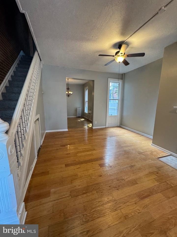 231 Boas St - Photo 5 of 31