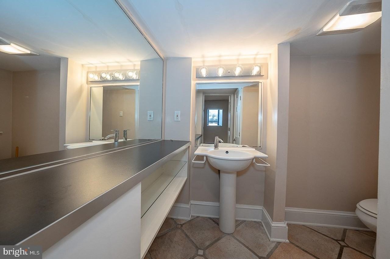 212 Elm Ter #1 - Photo 6 of 34