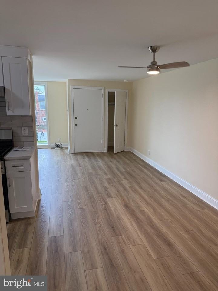 1509 Curtin St #2 - Photo 2 of 14