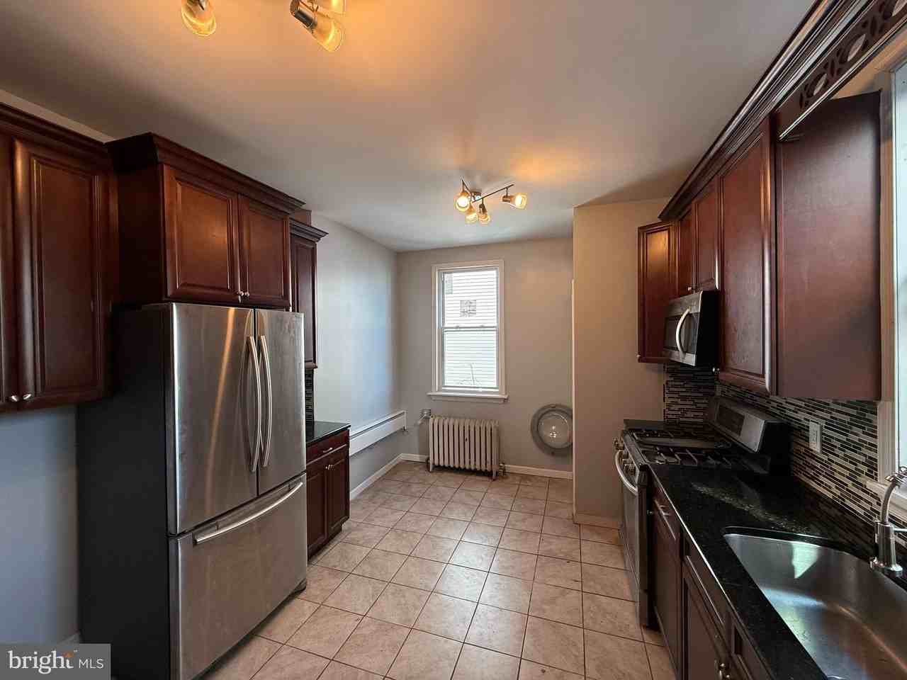 2423 E Allegheny Ave #2 - Photo 2 of 11