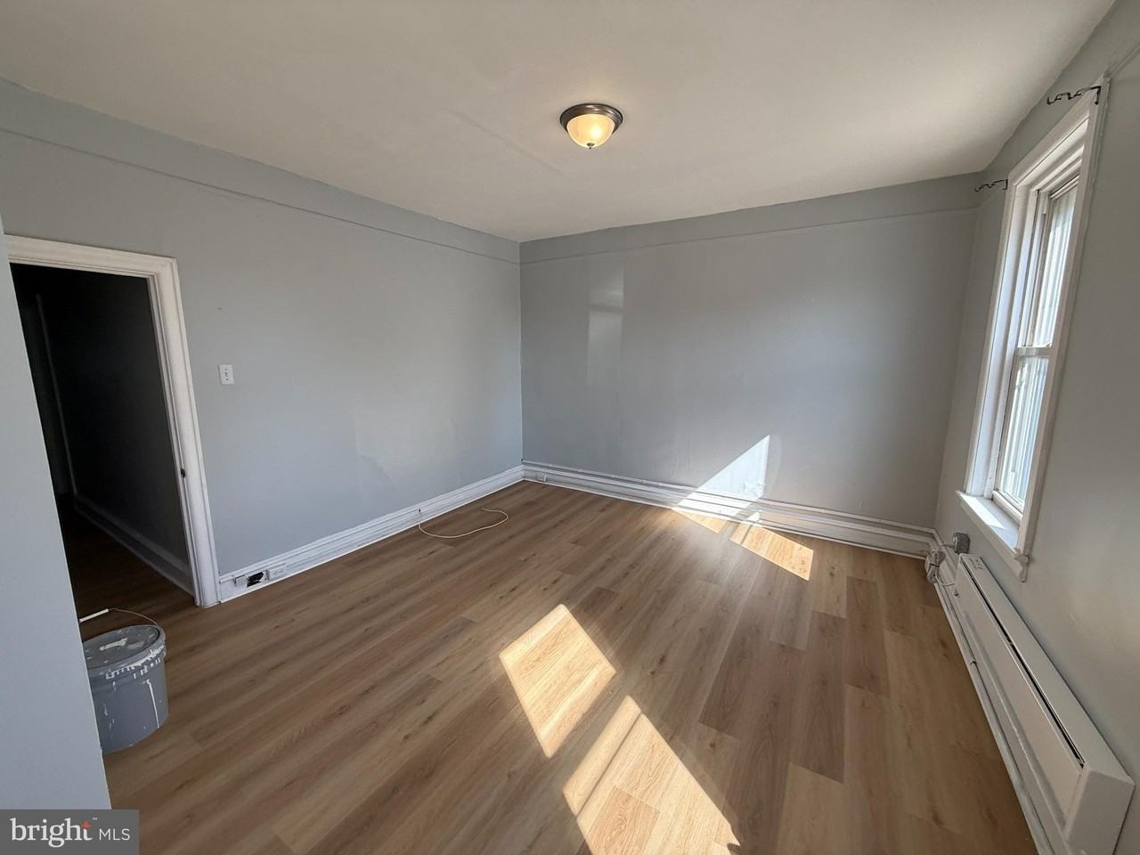 2423 E Allegheny Ave #2 - Photo 5 of 11