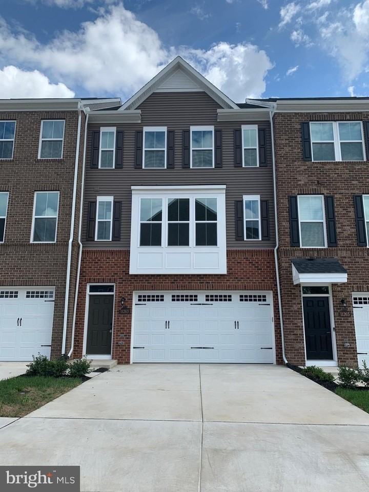 11263 Dry Spring Dr - Photo 3 of 48
