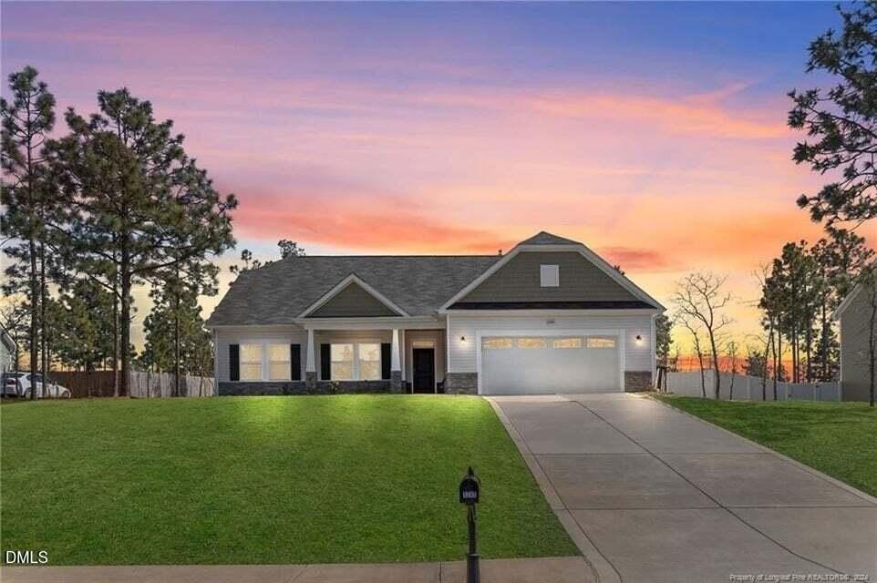 1245 Whitney Dr - Photo 2 of 22