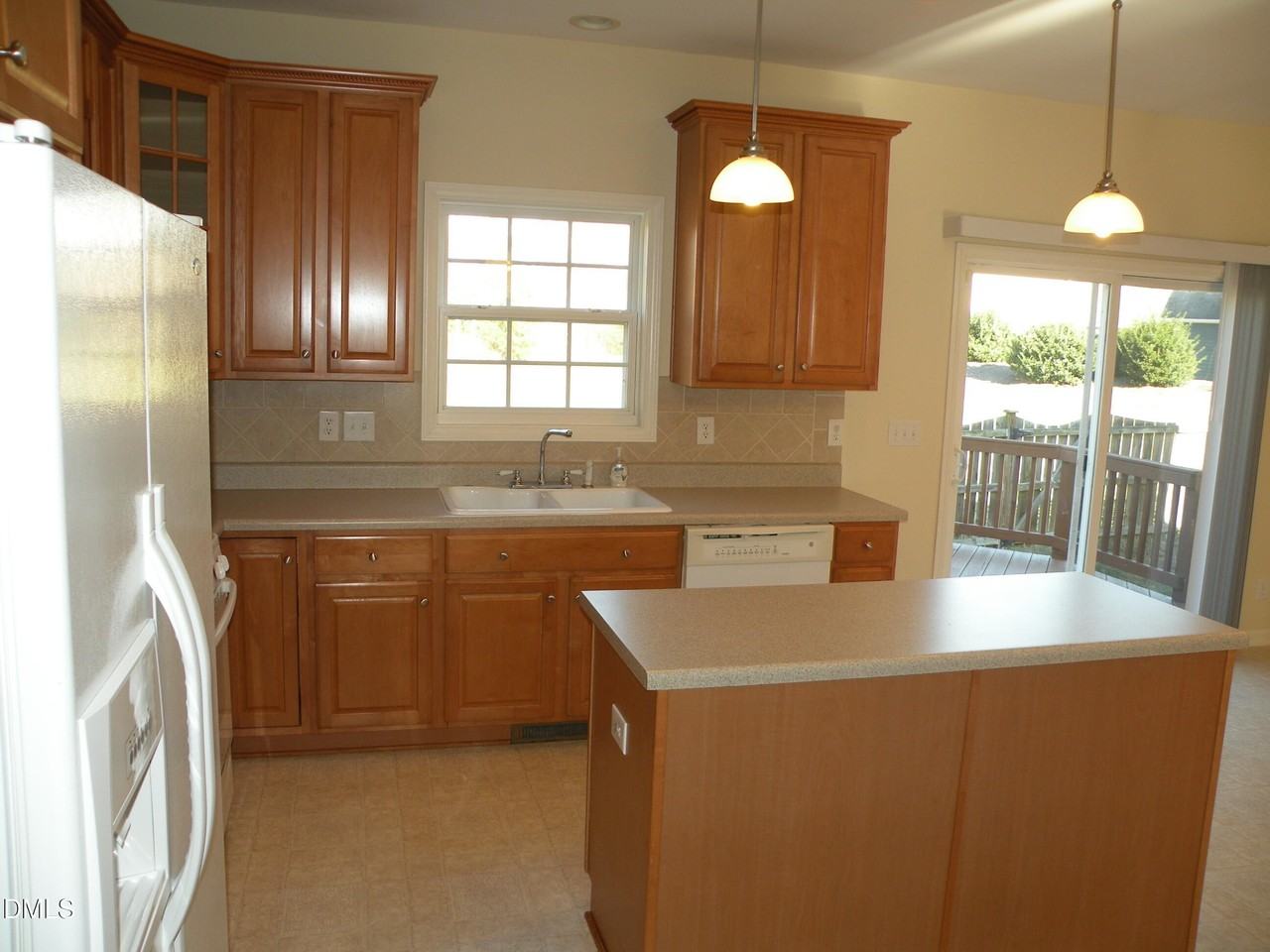 107 Baccalaureate Blvd - Photo 5 of 25