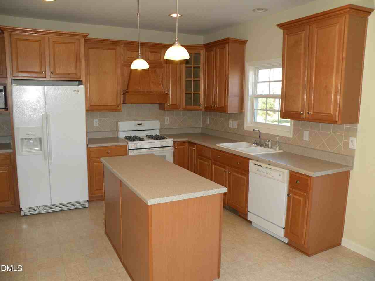 107 Baccalaureate Blvd - Photo 7 of 25