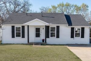 featured image of 710 W Elm St
