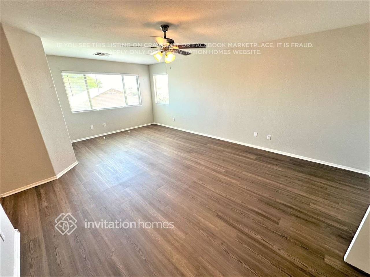 25541 W Pioneer St - Photo 7 of 14