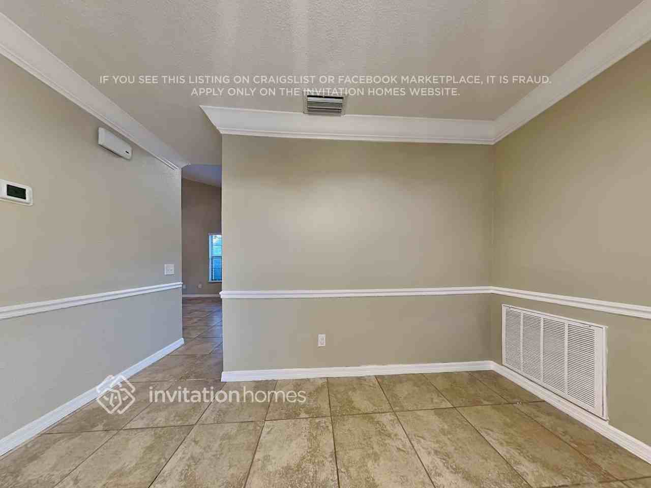 2255 Harbor Pointe Pl - Photo 4 of 19