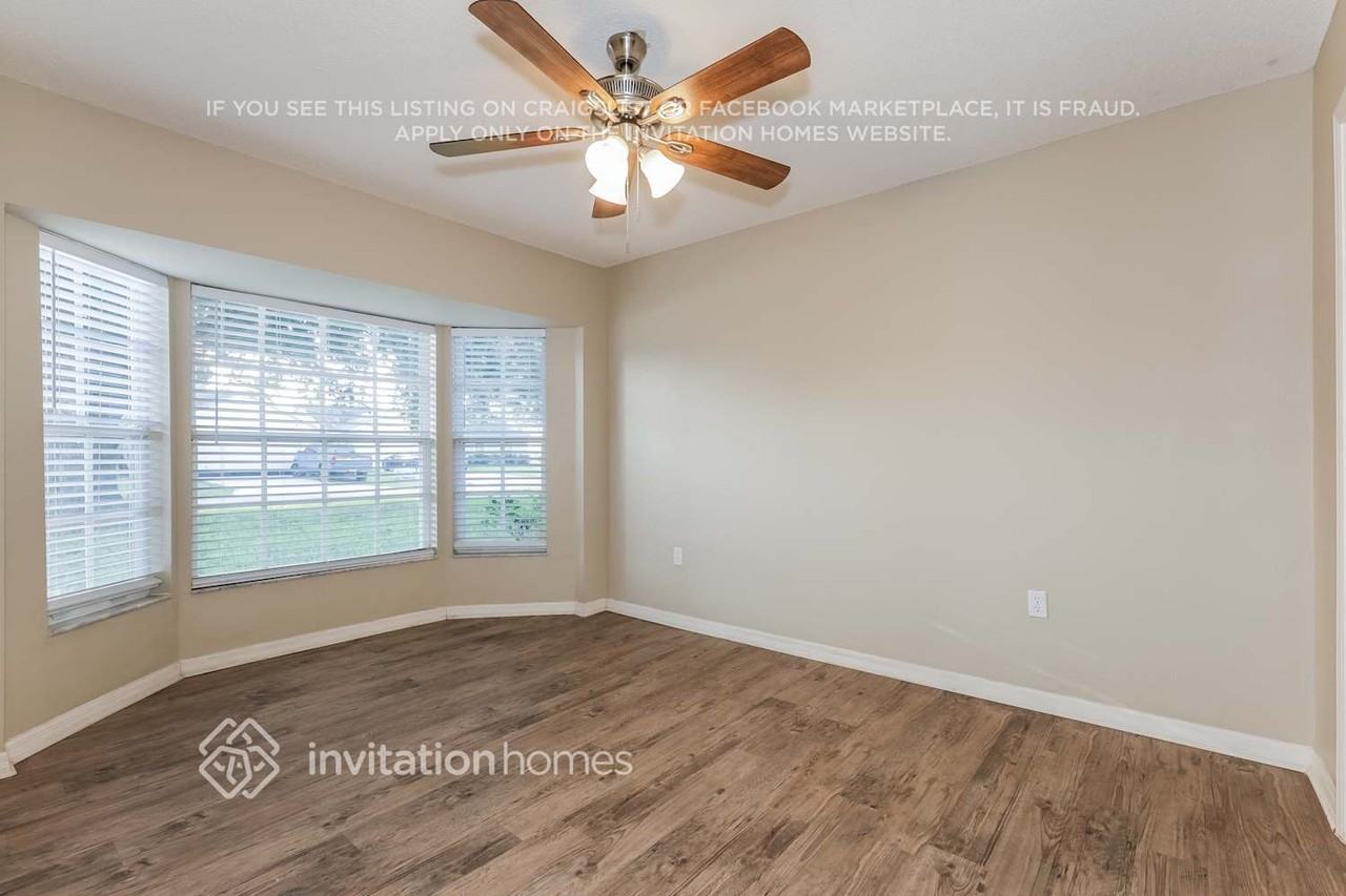 2830 Timbercrest Pl - Photo 5 of 17