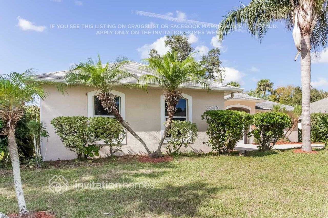 2720 Turnbull Estates Dr - Photo 2 of 20