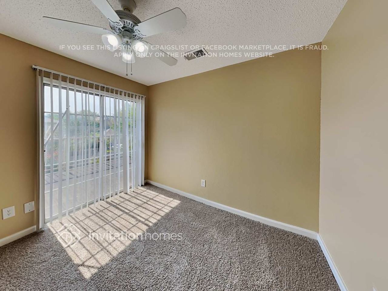 2110 Loretta Ln - Photo 4 of 16