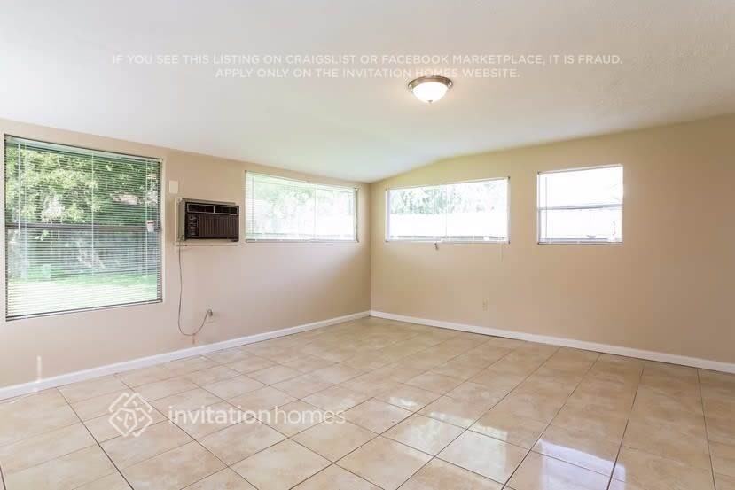 12010 Fork Creek Dr - Photo 5 of 14