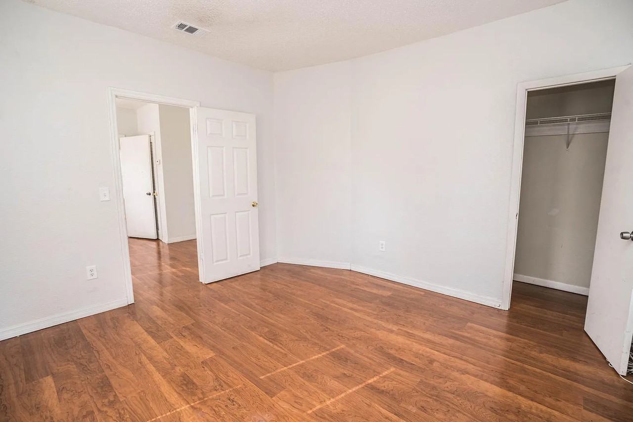 2816 N 9th St #D - Photo 4 of 9