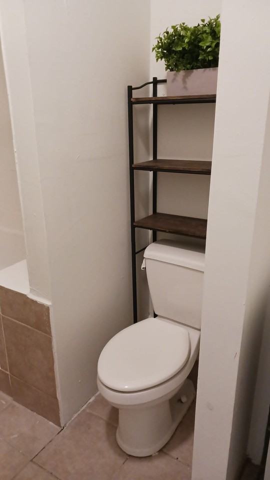 2816 N 9th St #D - Photo 7 of 9
