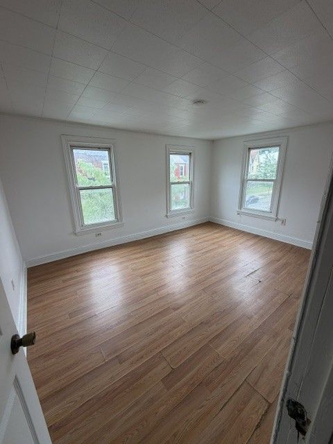 1522 Vernon St #1 - Photo 4 of 4