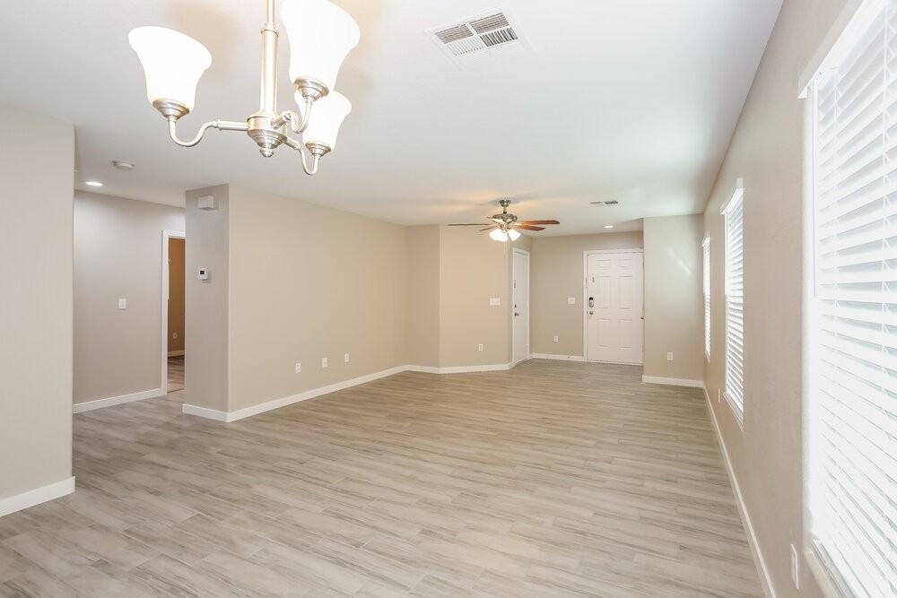 6523 Copper Smith Ct - Photo 4 of 16
