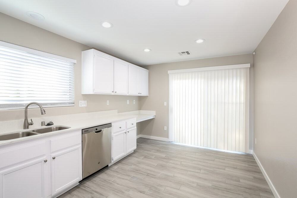 6523 Copper Smith Ct - Photo 5 of 16