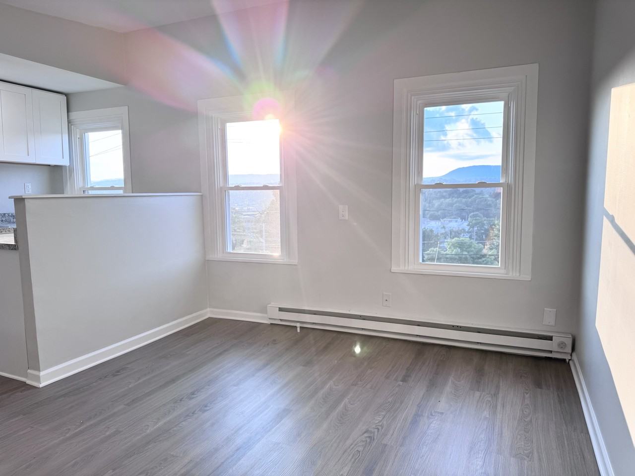 526 E Main St #3rdFL - Photo 7 of 13