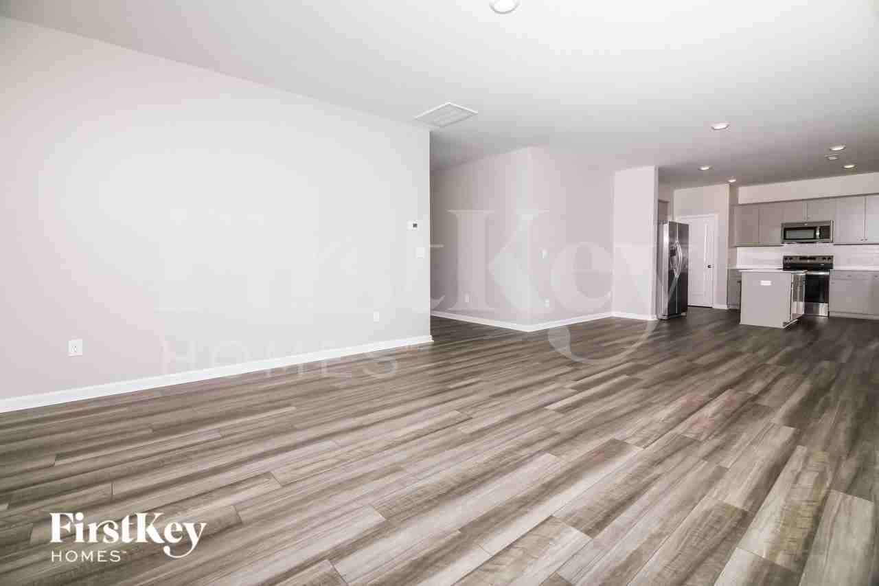 210 Soy Bean Ln - Photo 2 of 19