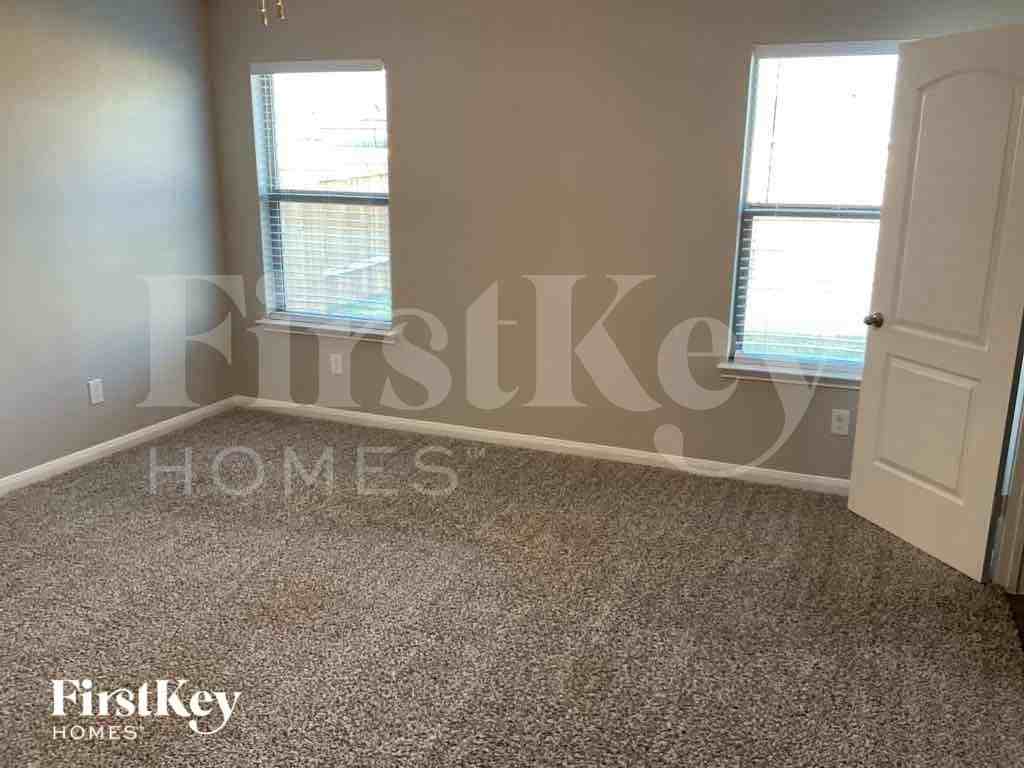 179 Aster Dr - Photo 5 of 8