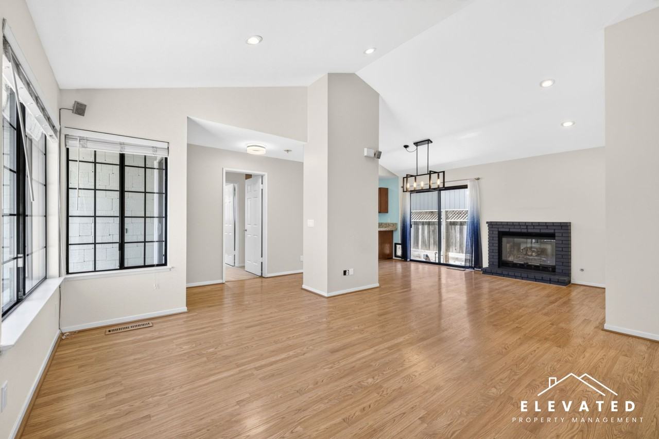 938 Wood Sorrel Dr #1 - Photo 5 of 27