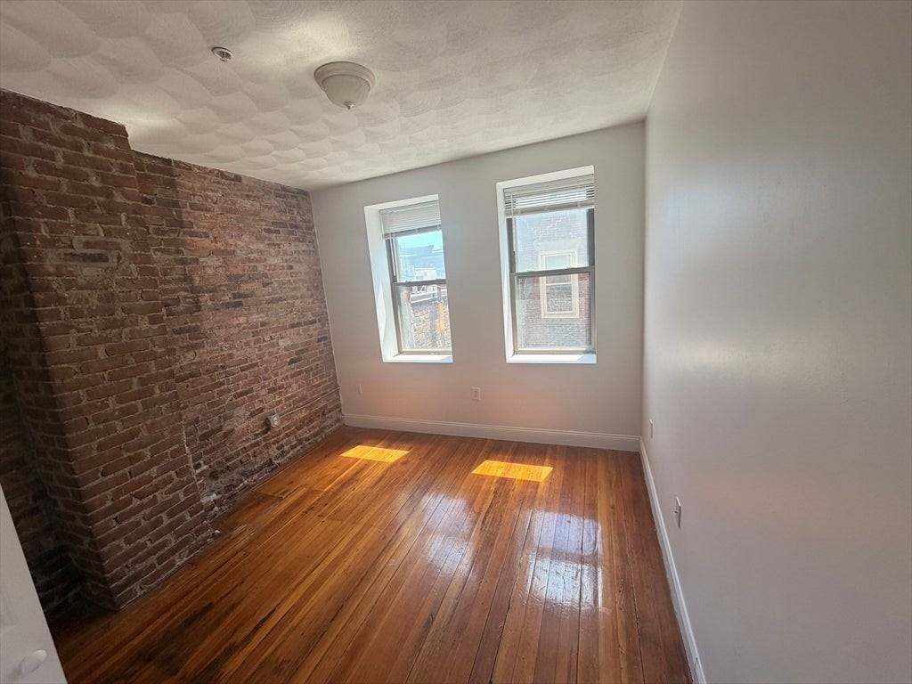 173 Winnisimmet St - Photo 6 of 14
